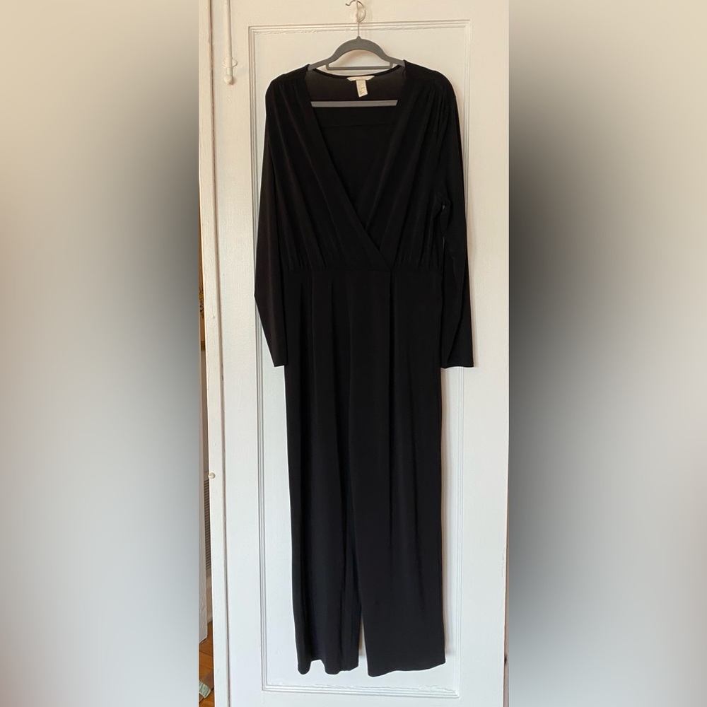 H&M Black Jumpsuit Size Large